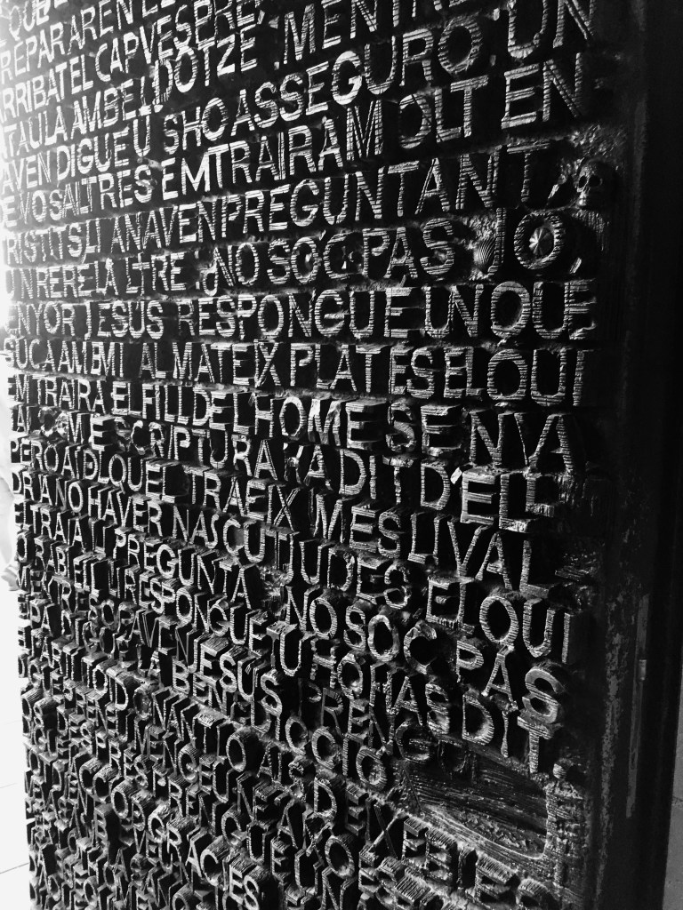 Black &amp; White 100%