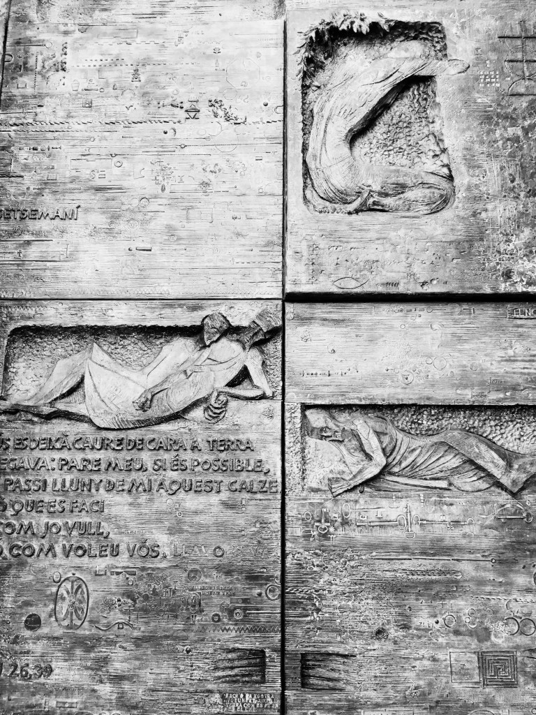 Black &amp; White 100%