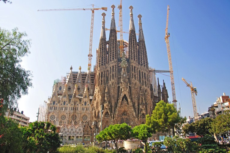 lucky-sagrada-familia-8