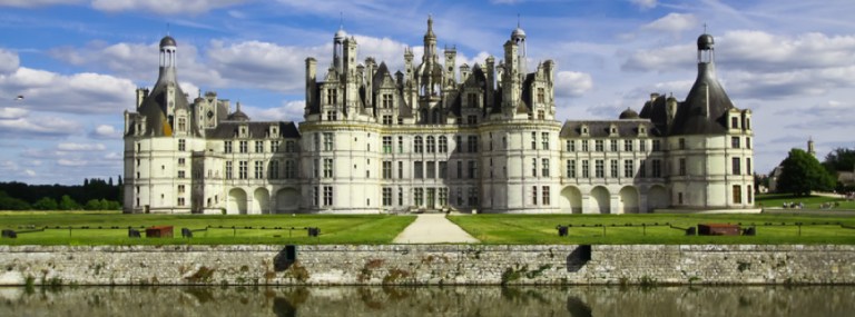 1364813677-chambord-loire-valley-castles