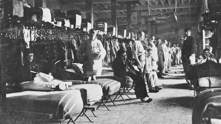 memoire_centrale_une