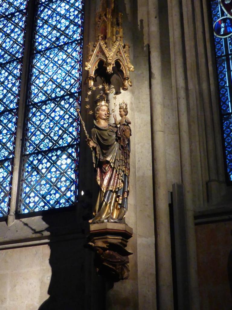 Koeln-141202-06-Mailaender-Madonna